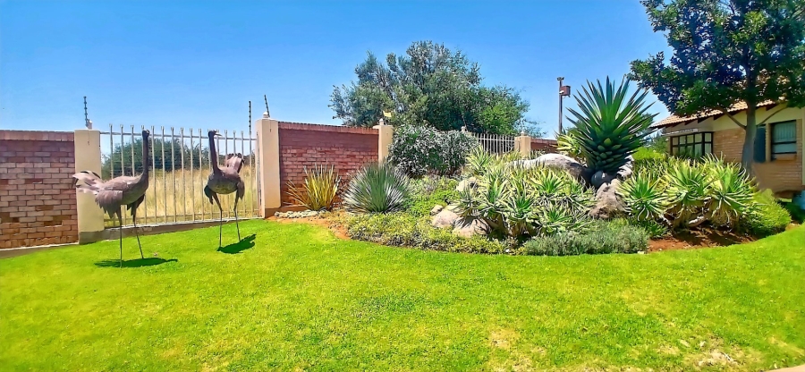 1 Bedroom Property for Sale in Langenhovenpark Free State